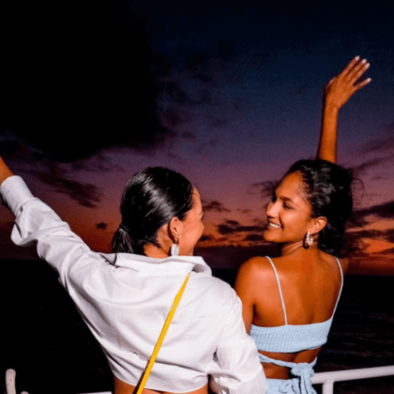 a person holding the hands up