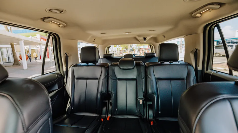 Inside black car of De Palm Tours Aruba